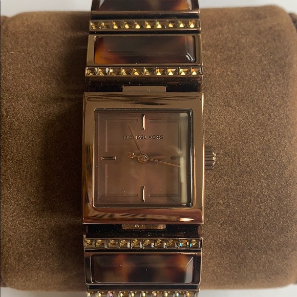 Michael Kors Erin Watch - Picture 1 of 7